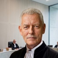 Dr. h.c. Ivan Schmitz, Jurist / Kriminologe / Lawyer / Dr. h.c. / LL. B. / LL, M Kennedy University, (France) Dr. h.c. Hon 